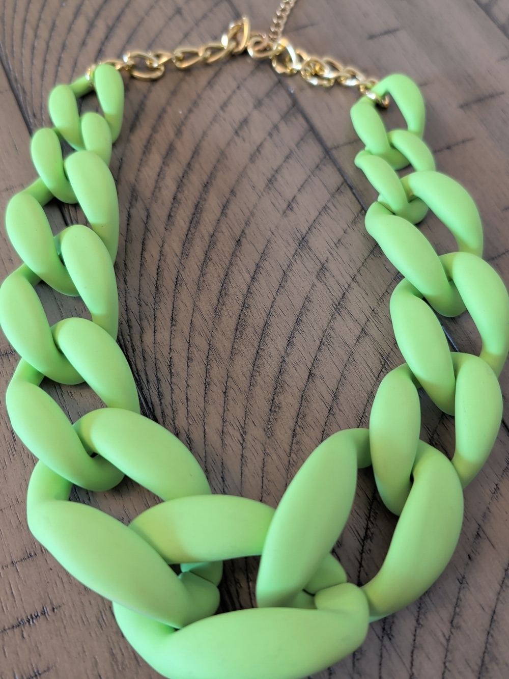 Green Statement Link Necklace - Women's Fashion Jewelry